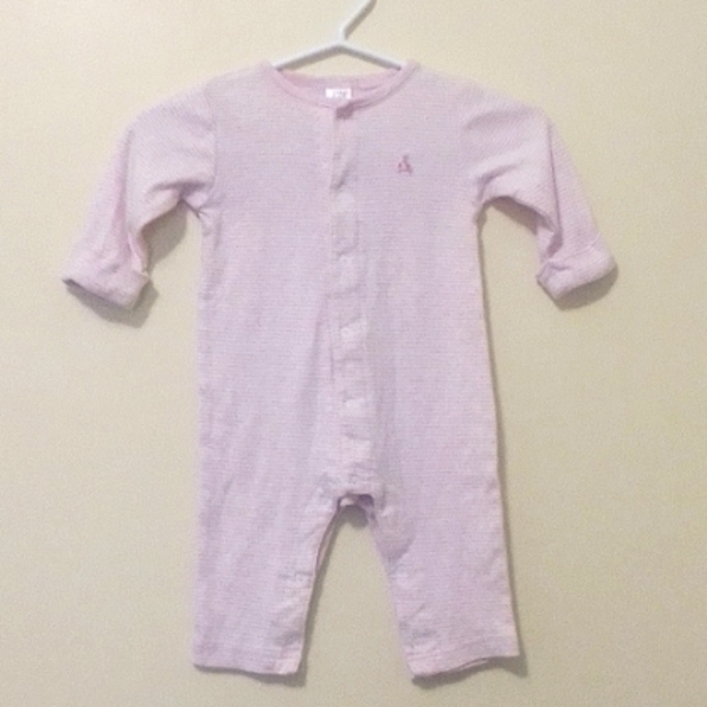 Baby Gap Onesie in pink and white stripes US 0-3 Month